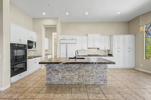 1807 W CAMARGO Court, Anthem, AZ 85086