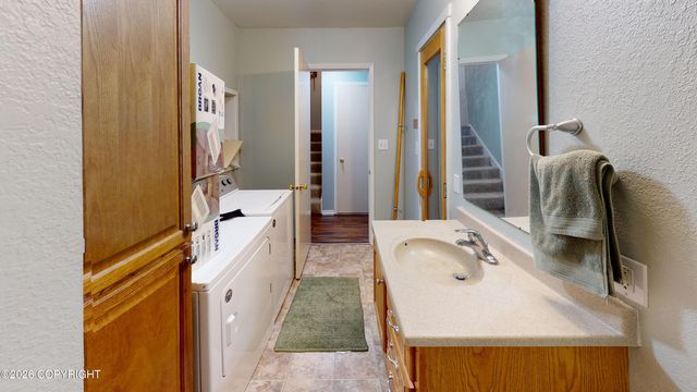 270 Terrace Drive, Fairbanks, AK 99712