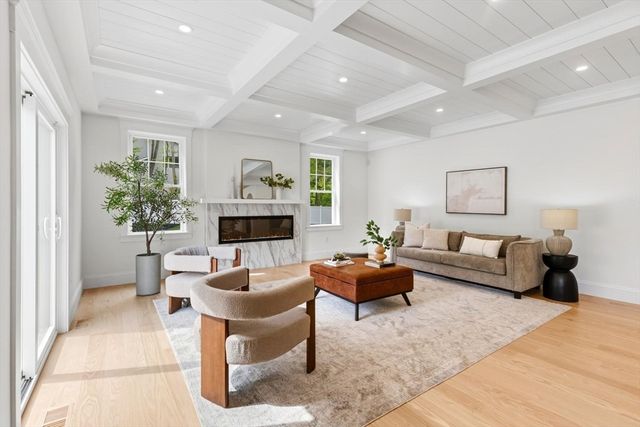 2 Westwood Rd, Lexington, MA 02420