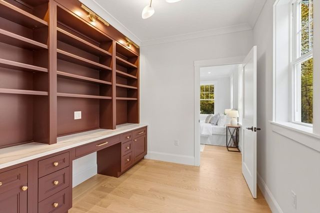 2 Westwood Rd, Lexington, MA 02420