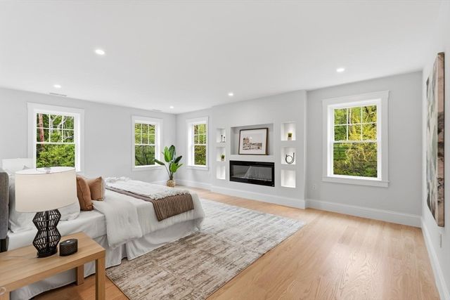 2 Westwood Rd, Lexington, MA 02420