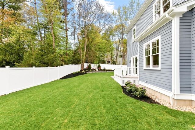 2 Westwood Rd, Lexington, MA 02420