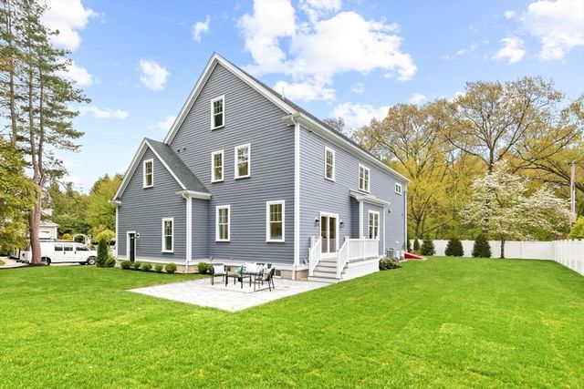 2 Westwood Rd, Lexington, MA 02420