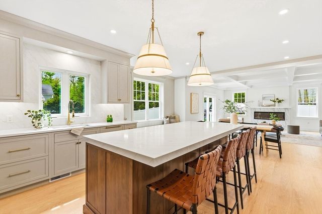 2 Westwood Rd, Lexington, MA 02420