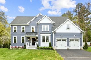 2 Westwood Rd, Lexington, MA 02420