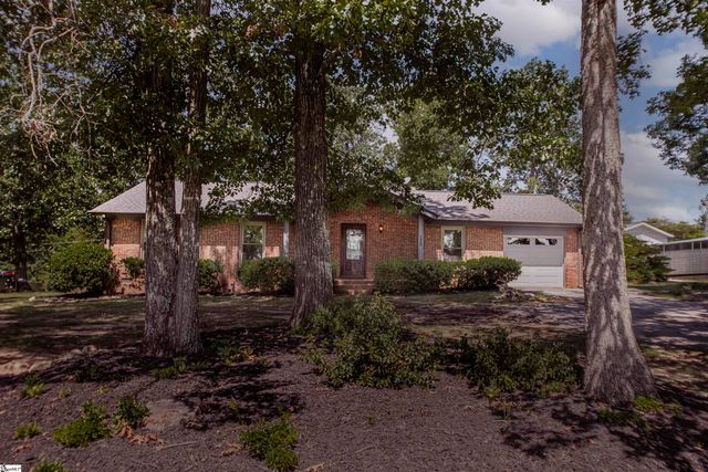 120 Pineview Drive, Easley, SC 29642