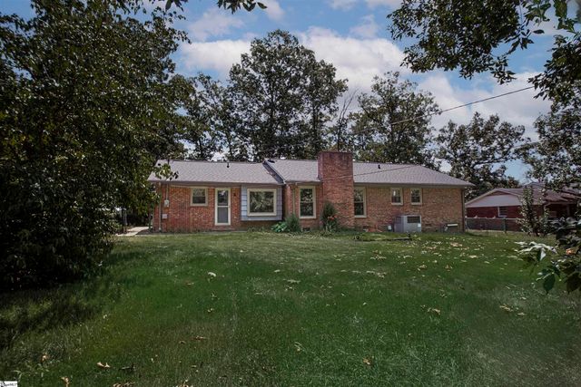 120 Pineview Drive, Easley, SC 29642