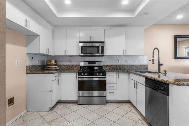 6567 SONOMA Avenue, Fontana, CA 92336
