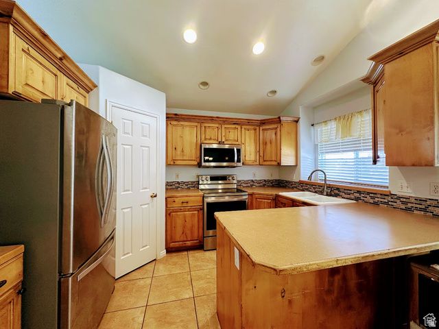 1964 E 7550 S, South Weber, UT 84405