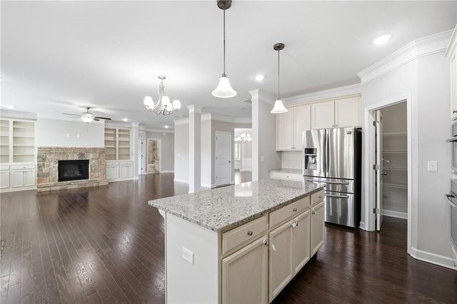 304 Cochin Drive, Woodstock, GA 30188