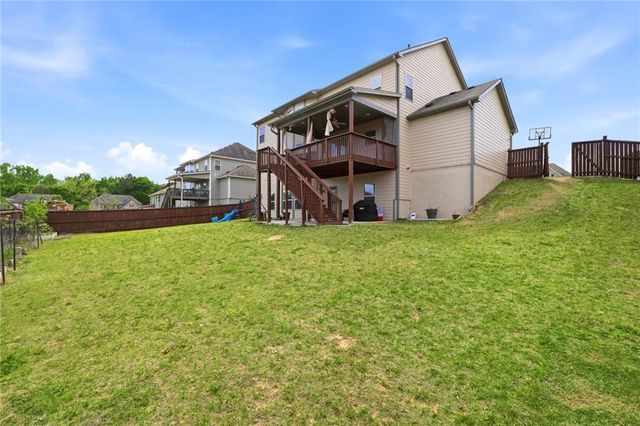 304 Cochin Drive, Woodstock, GA 30188