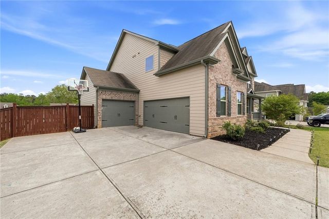 304 Cochin Drive, Woodstock, GA 30188