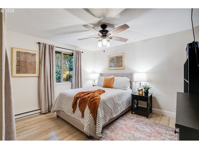 4480 GRANT St, West Linn, OR 97068