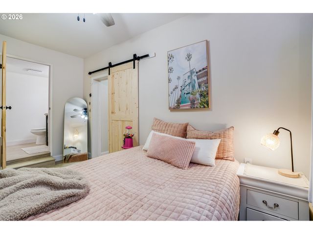 4480 GRANT St, West Linn, OR 97068