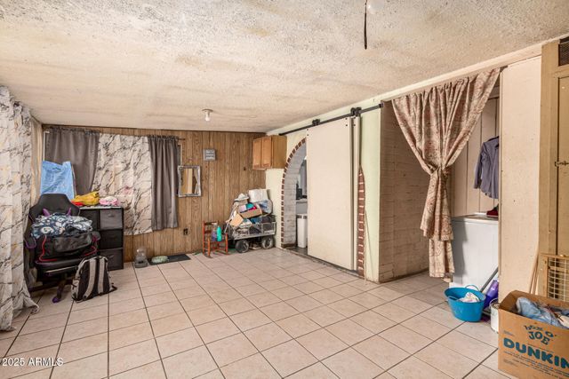 1917 E Pinchot Avenue, Phoenix, AZ 85016