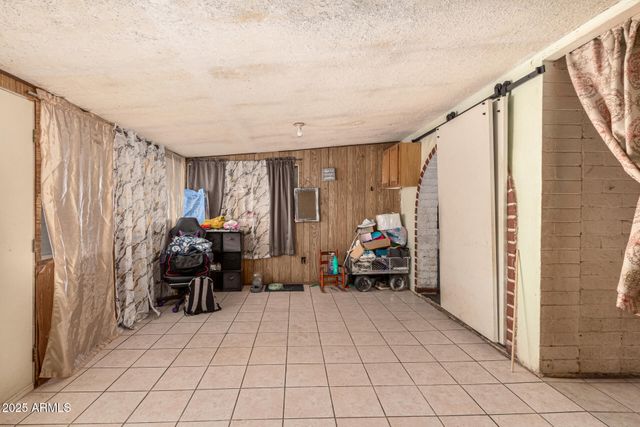 1917 E Pinchot Avenue, Phoenix, AZ 85016