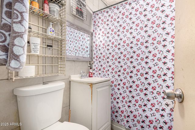 1917 E Pinchot Avenue, Phoenix, AZ 85016