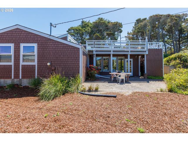 330 EL ROTUNDO Ave, Lincoln City, OR 97367