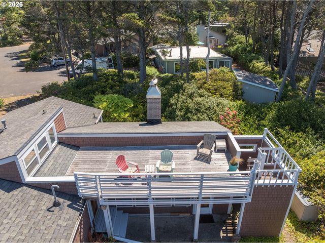 330 EL ROTUNDO Ave, Lincoln City, OR 97367
