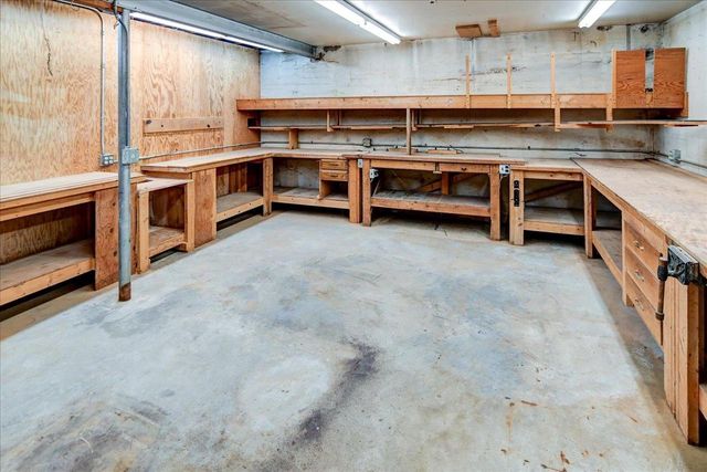 1910 Lewon Drive, Madison, WI 53711