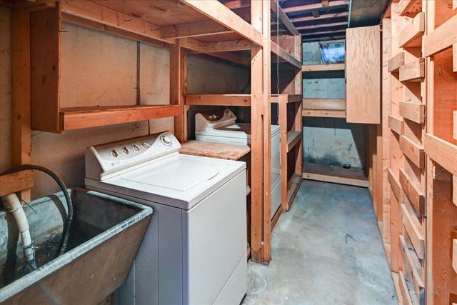 1910 Lewon Drive, Madison, WI 53711