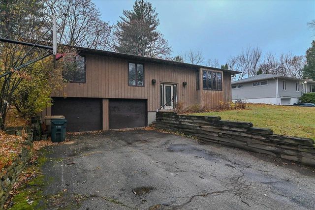 1910 Lewon Drive, Madison, WI 53711