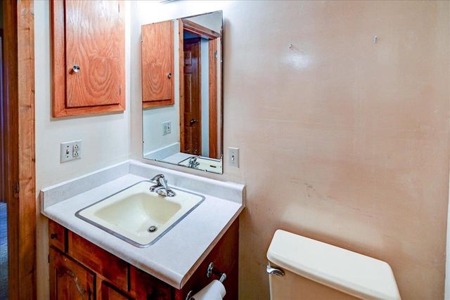 1910 Lewon Drive, Madison, WI 53711