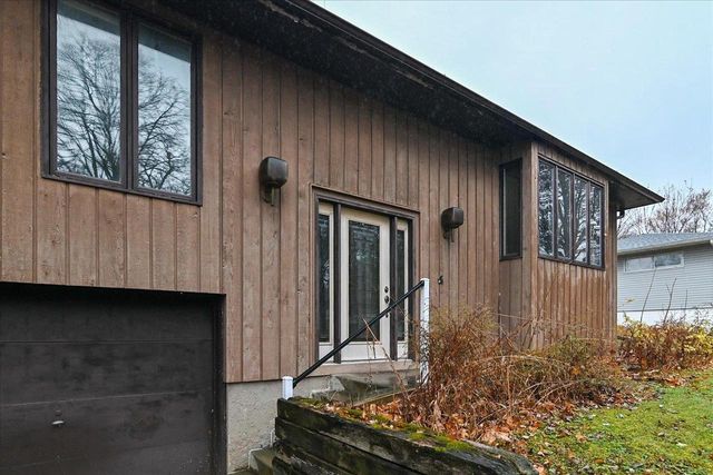 1910 Lewon Drive, Madison, WI 53711