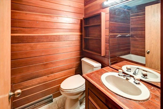 1910 Lewon Drive, Madison, WI 53711