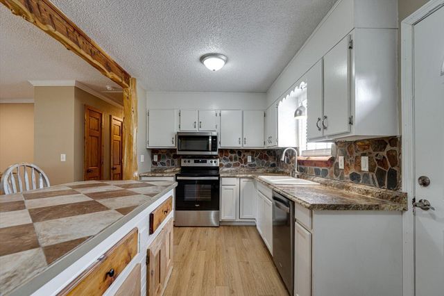 2049 Saunders Road, Ringgold, GA 30736