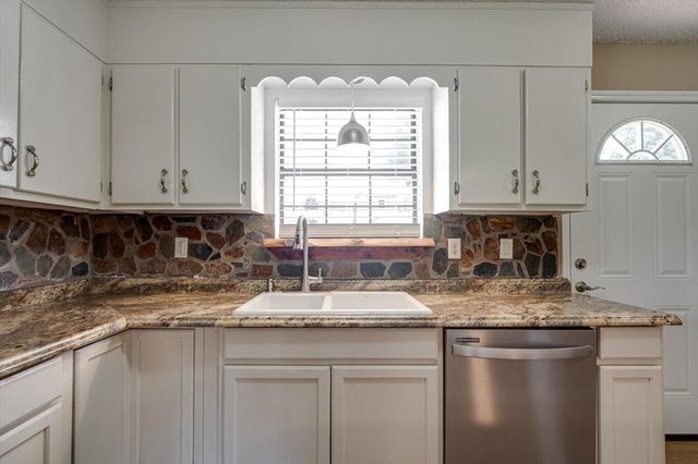 2049 Saunders Road, Ringgold, GA 30736