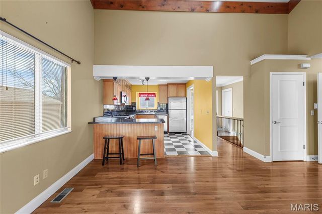 1649 Country Hill Lane, Manchester, MO 63021