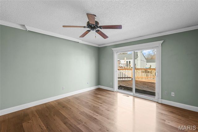 1649 Country Hill Lane, Manchester, MO 63021