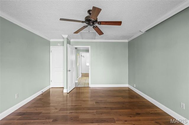 1649 Country Hill Lane, Manchester, MO 63021