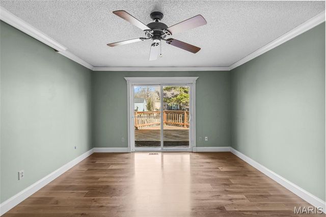 1649 Country Hill Lane, Manchester, MO 63021