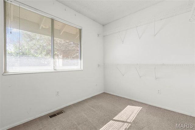 1649 Country Hill Lane, Manchester, MO 63021