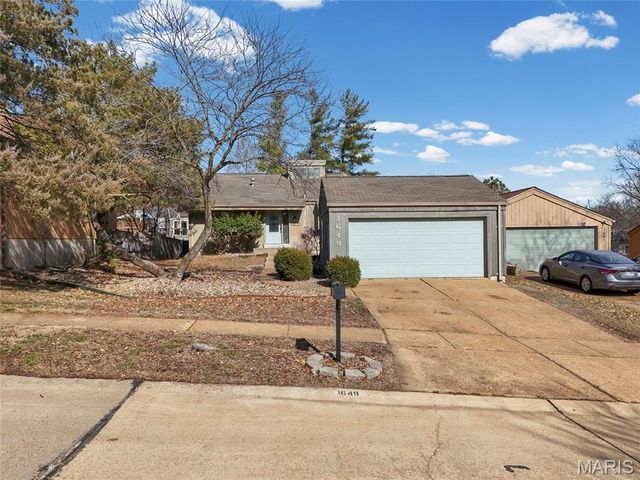 1649 Country Hill Lane, Manchester, MO 63021