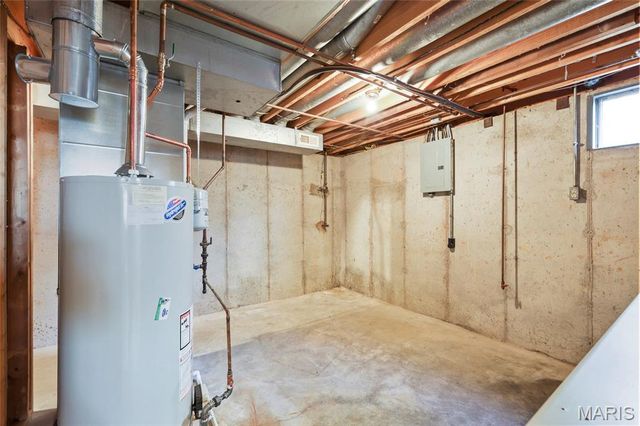 1649 Country Hill Lane, Manchester, MO 63021