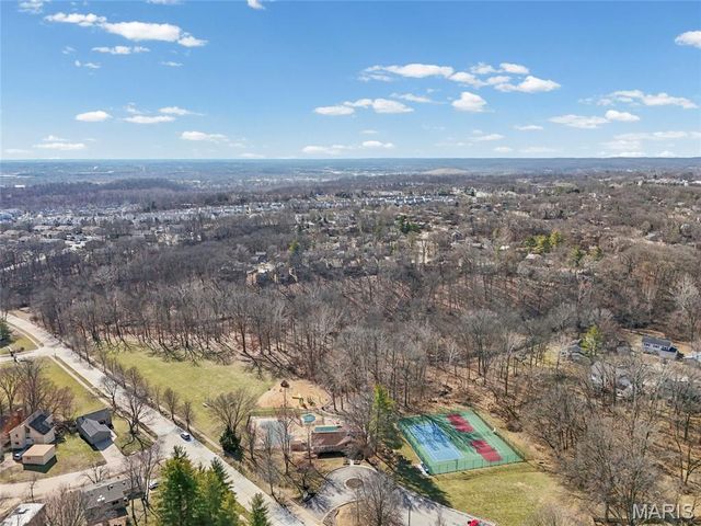 1649 Country Hill Lane, Manchester, MO 63021