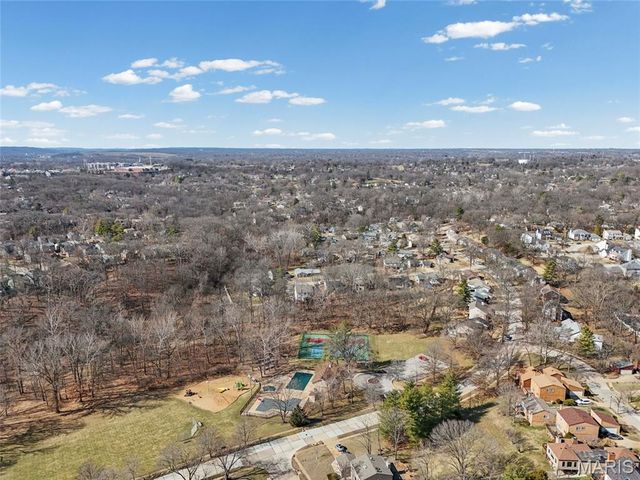 1649 Country Hill Lane, Manchester, MO 63021