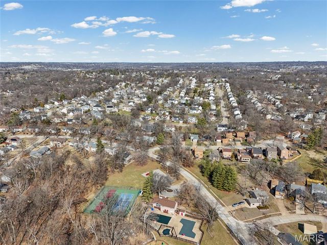 1649 Country Hill Lane, Manchester, MO 63021