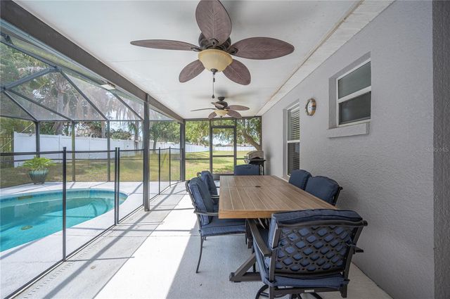 217 OAK CROSSING BOULEVARD, Auburndale, FL 33823