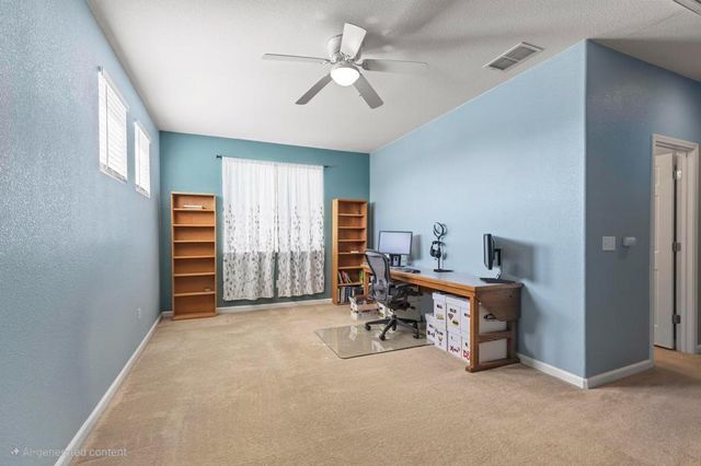 1986 Branding Iron Way, Plumas Lake, CA 95961