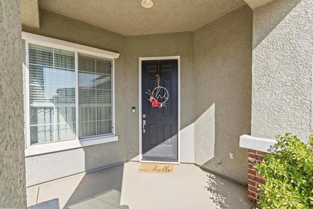 1986 Branding Iron Way, Plumas Lake, CA 95961