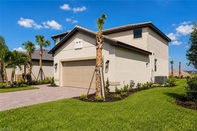18302 Ridgeline DR, Estero, FL 33928