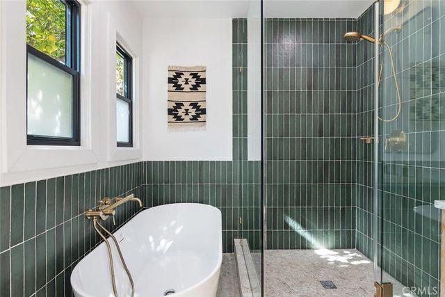 6554 Colbath, Valley Glen, CA 91401