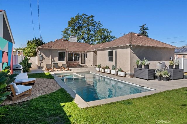 6554 Colbath, Valley Glen, CA 91401