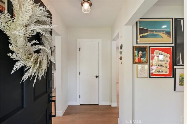 6554 Colbath, Valley Glen, CA 91401