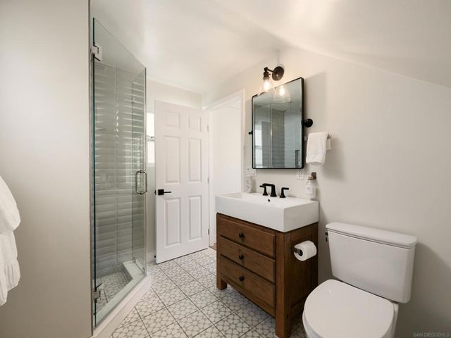 822 Seagirt Ct, San Diego, CA 92109