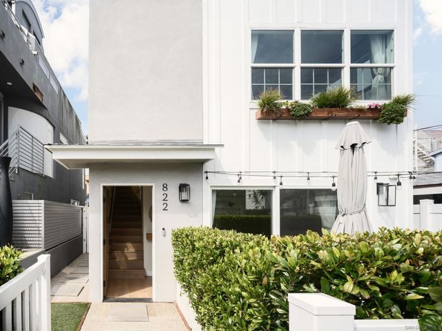 822 Seagirt Ct, San Diego, CA 92109